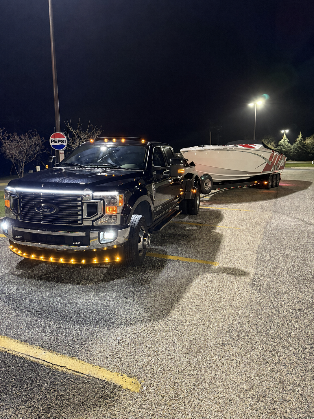 Amber valance visualization on Ford F-350 towing a boat